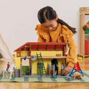 Schleich Farm World 42485 : Écurie