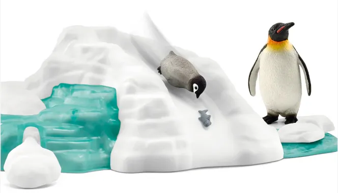 Schleich Wild Life 42661 : Famille pingouin sur la banquise