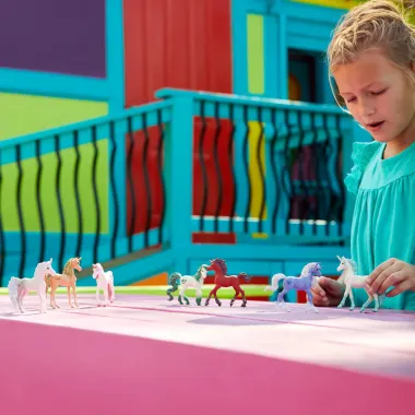 Schleich Bayala 70767 : Licorne à collectionner Grenat