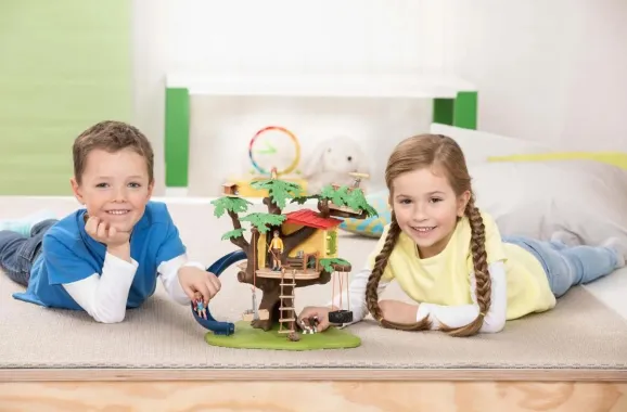 Schleich Farm World 42408 : Cabane aventure dans les arbres