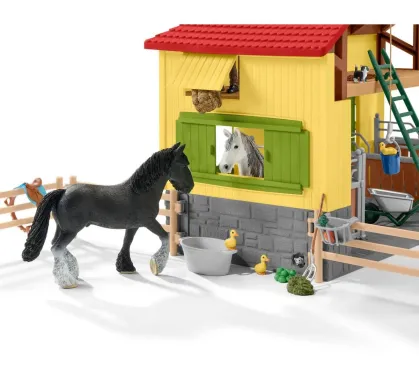 Schleich Farm World 42485 : Écurie