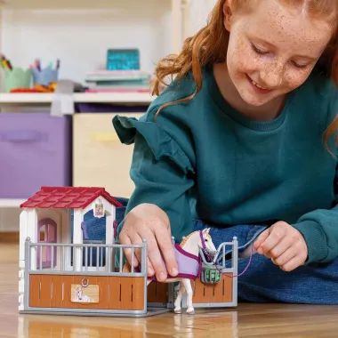 Schleich Horse Club 42368 : Box avec Jument Lusitanienne