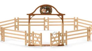 Pré pour chevaux avec portail