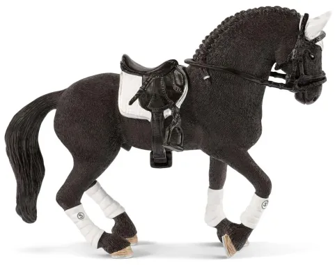 Schleich Horse Club 42457 : Etalon Frison concours équestre