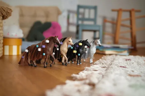 Schleich Horse Club Sofia&#039;s Beauties 42580 : Jument Andalouse à coiffer Sofia&#039;s Beauties