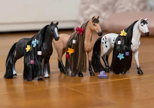 Schleich Horse Club Sofia&#039;s Beauties 42622 : Étalon Knabstrupper à coiffer
