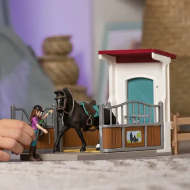 Schleich Horse Club 42709 : Horse Club Box pour Chevaux avec Lisa &amp; Storm