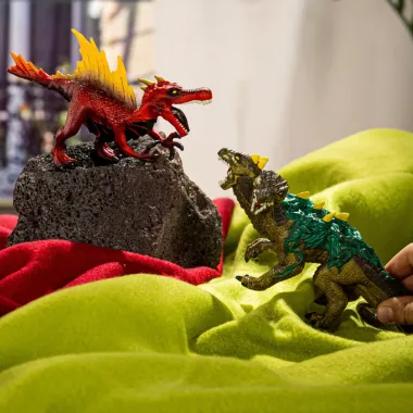 Schleich Eldrador Creatures 70834 : Saurien de feu vs Lézard de la jungle