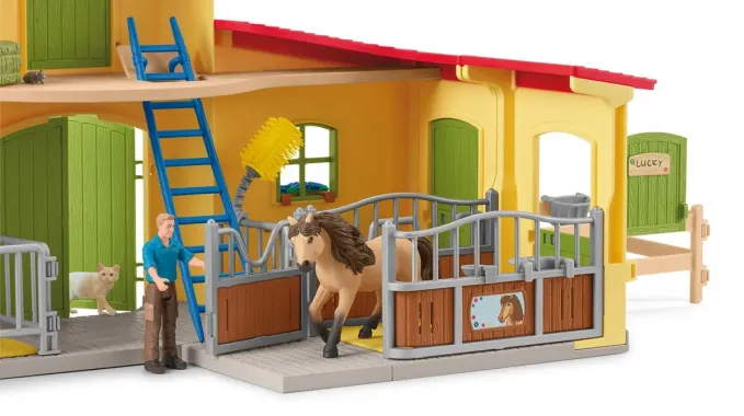 Schleich Farm World 72224 : Ferme avec poulailler et box pour chevaux