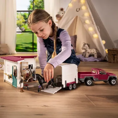 Schleich Horse Club 72261 : Vétérinaire mobile et son van