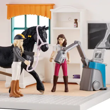 Schleich Horse Club 72261 : Vétérinaire mobile et son van